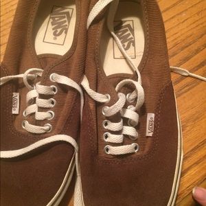 Vans unisex shoes sizes in picture